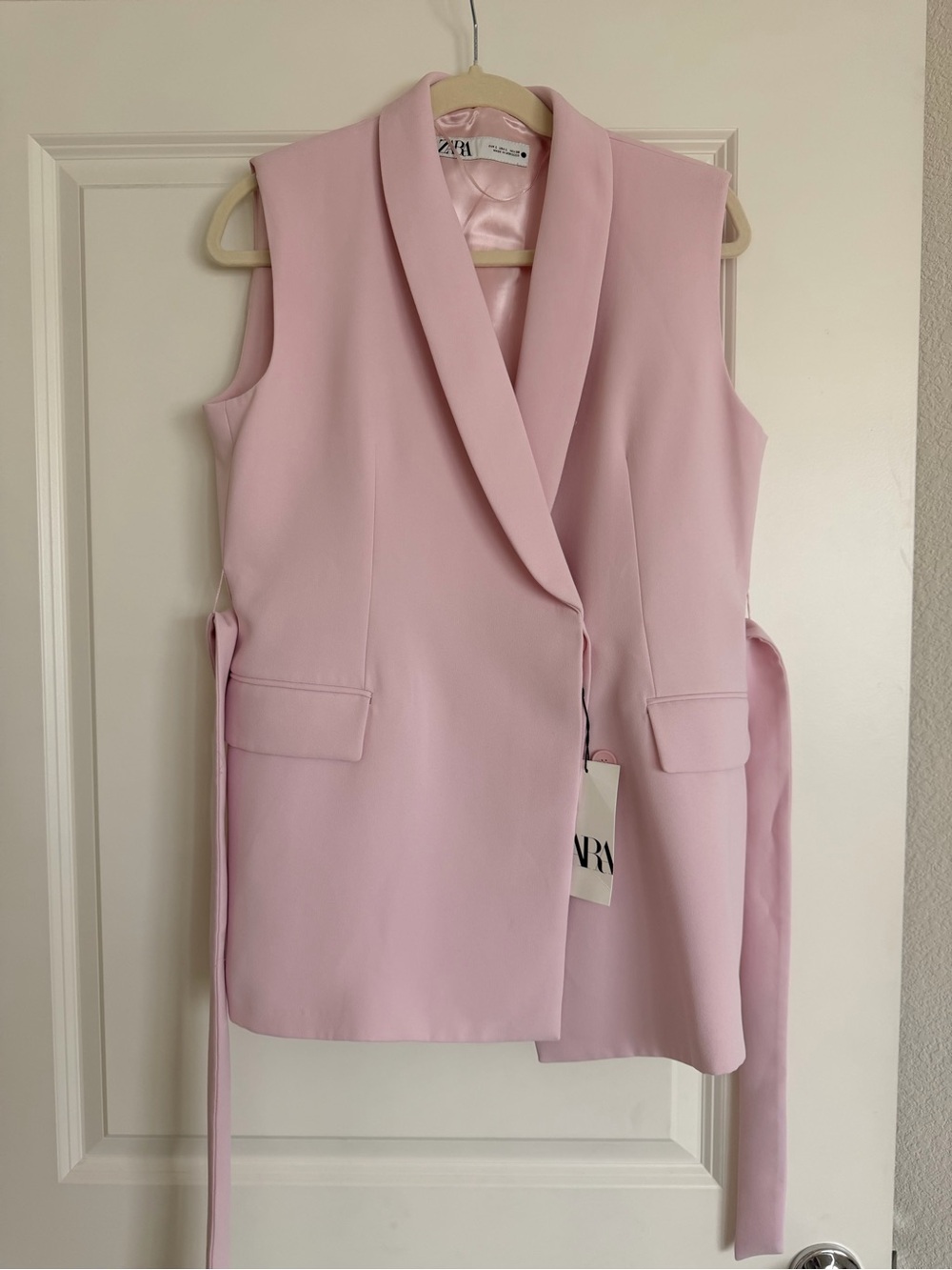 Zara Light Pink Sleeveless Blazer Vest